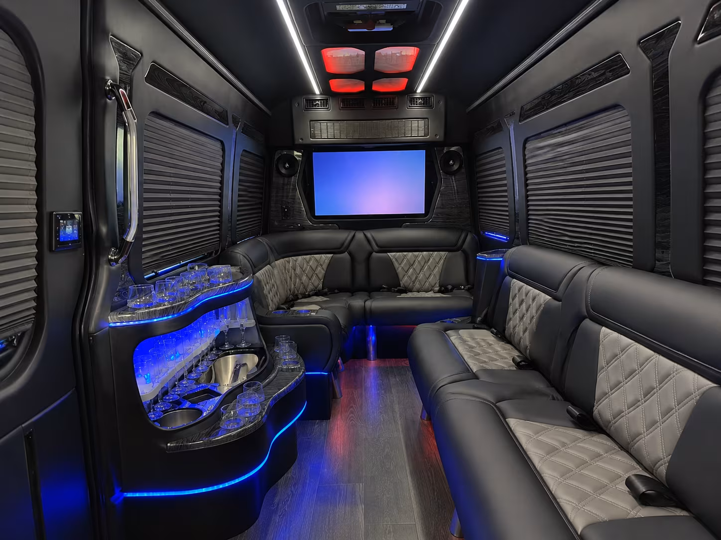 bus rental options for peoria trips