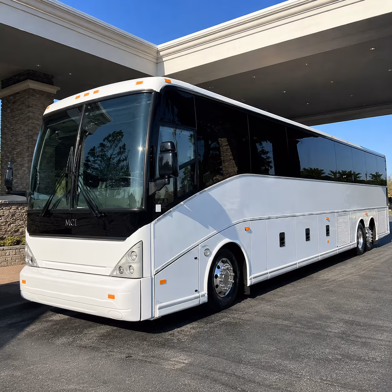 event staff and seasonal workforce shuttles near peoria sports complex and state farm stadium