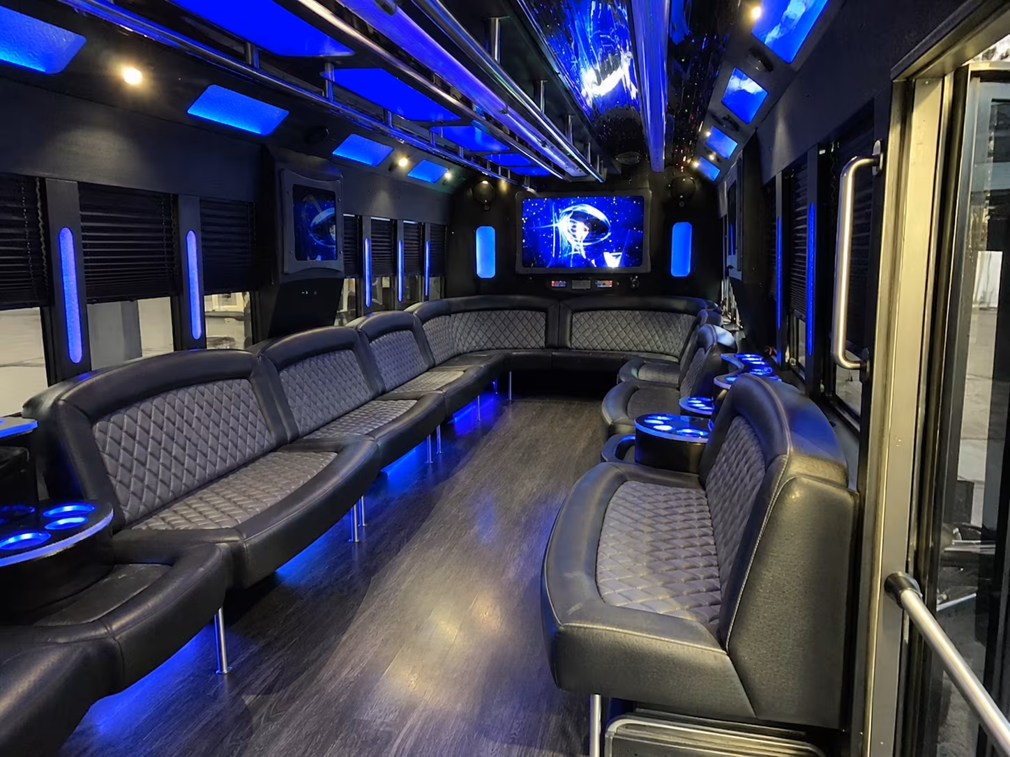 peoria 28 passenger party bus interior