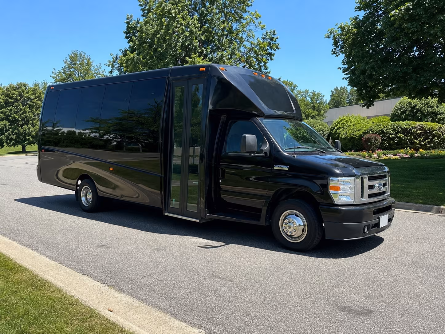 peoria sporting event party bus rental 2